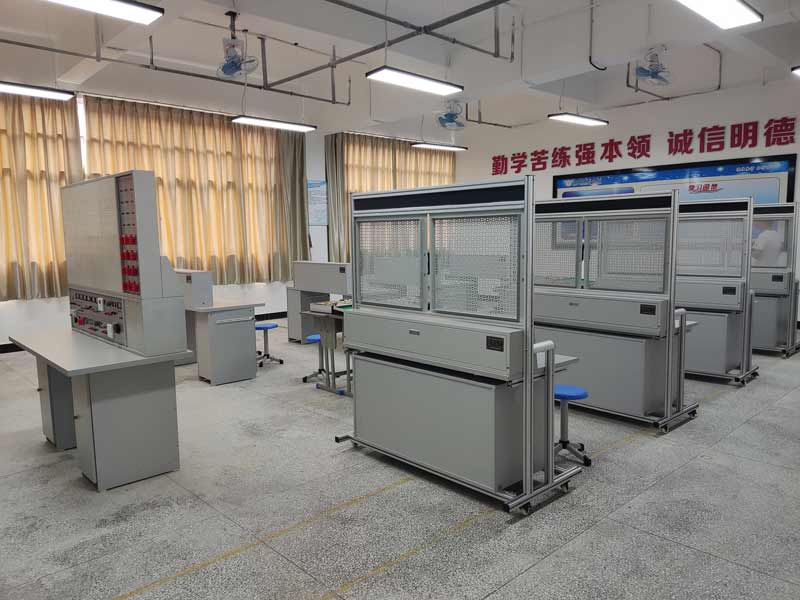 電子技術應用專業實訓室